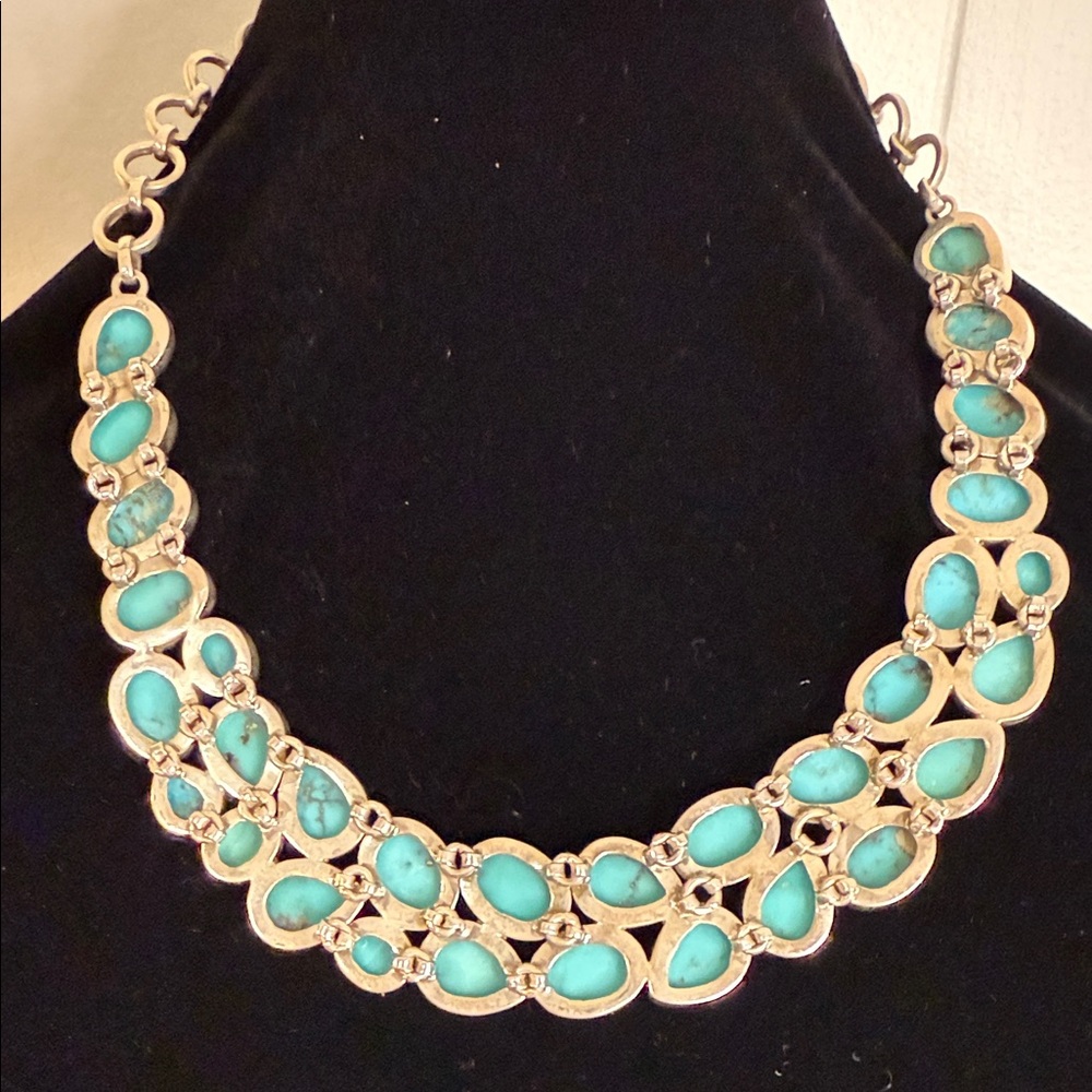 Ombré Turquoise Stone Collar Necklace - Picture 3 of 5